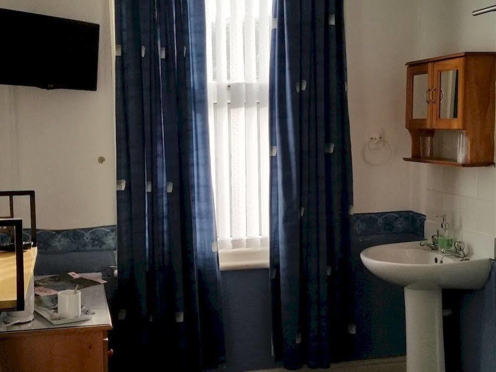The Trevelyan Hotell Morecambe Exteriör bild